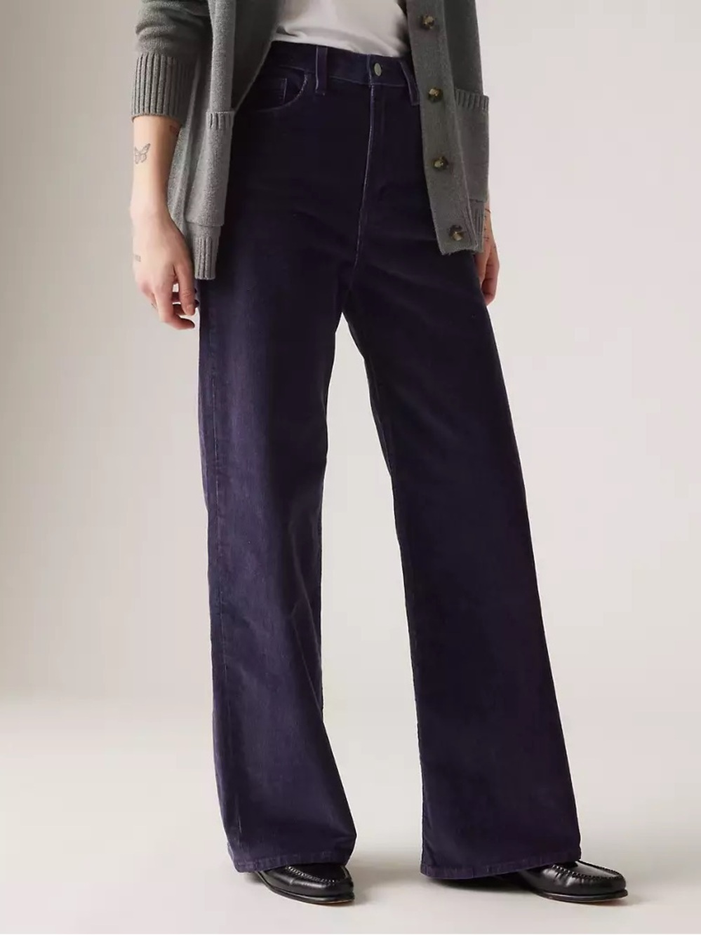 LEVI'S PREMIUM Ribcage Wide Leg Corduroy Jeans Women’s size 27 in Navy Blue
